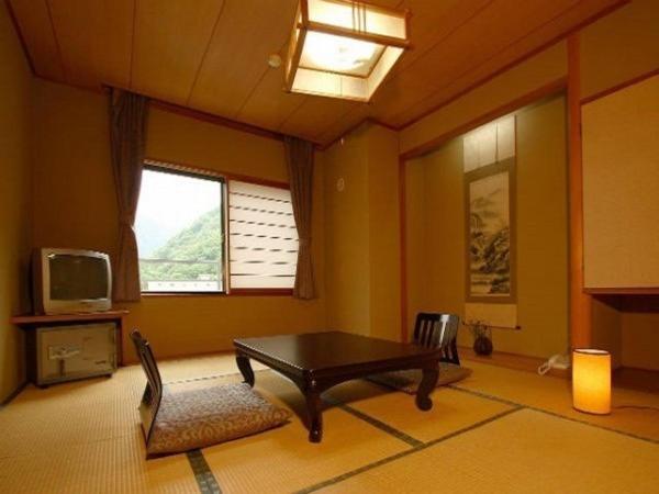 Bouzantei Kotobuki Hotel Ueda Værelse billede